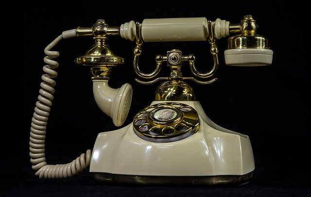 Alt du skal vide om at slå et dansk telefonnummer op sikkert